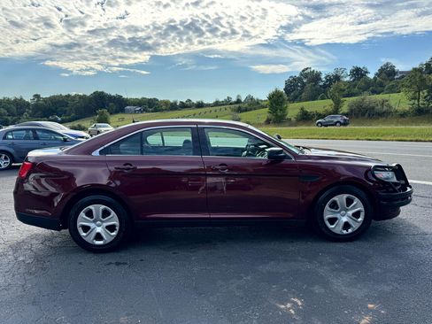 Used 2017 Ford Taurus Police Interceptor AWD image 8