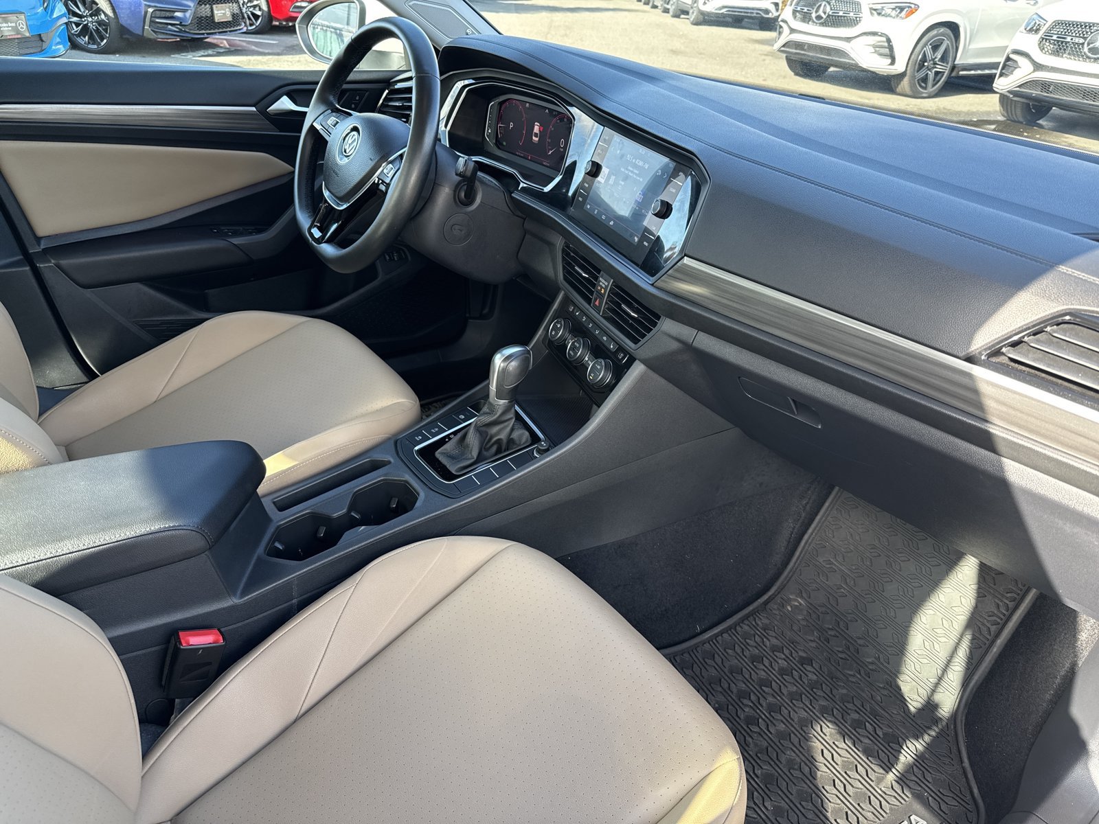 Used 2019 Volkswagen Jetta SEL FWD image 14