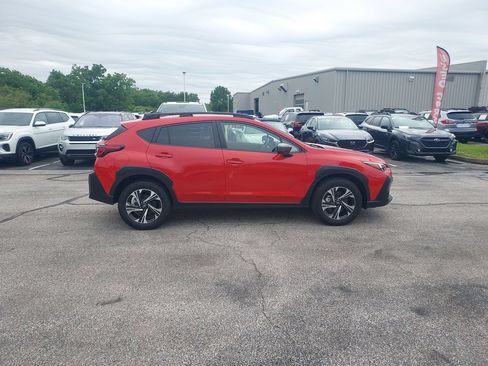 Certified 2025 Subaru Crosstrek 2.5i Premium AWD/4WD image 11