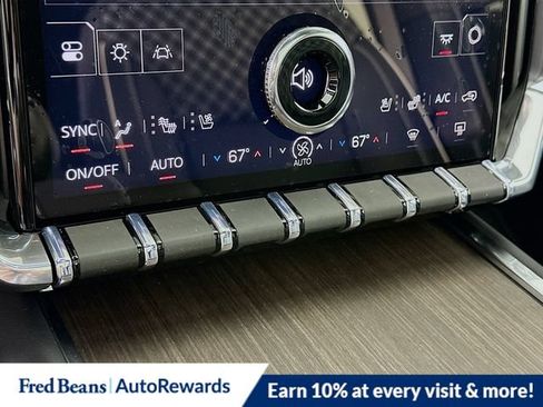New 2026 GMC Acadia Denali w/ Super Cruise Package AWD/4WD image 11