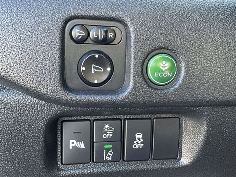 Used 2021 Honda Pilot Black Edition image 19