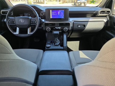 Certified 2025 Toyota 4Runner SR5 image 5