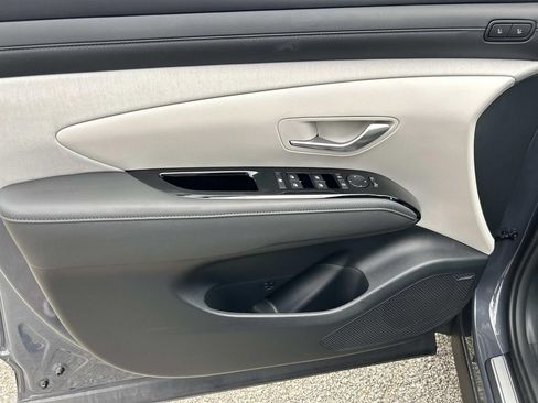 New 2026 Hyundai Tucson Limited FWD image 18