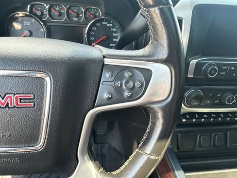 Used 2019 GMC Sierra 3500 SLT w/ Driver Alert Package AWD/4WD image 10