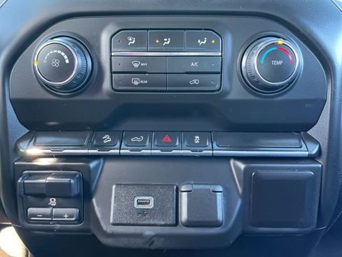 Used 2020 Chevrolet Silverado 1500 Custom Trail Boss image 20