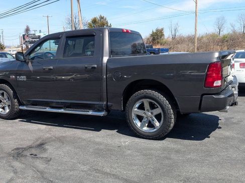 Used 2017 RAM 1500 Express AWD/4WD image 15