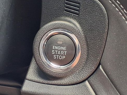 Certified 2025 Subaru Outback Premium image 14