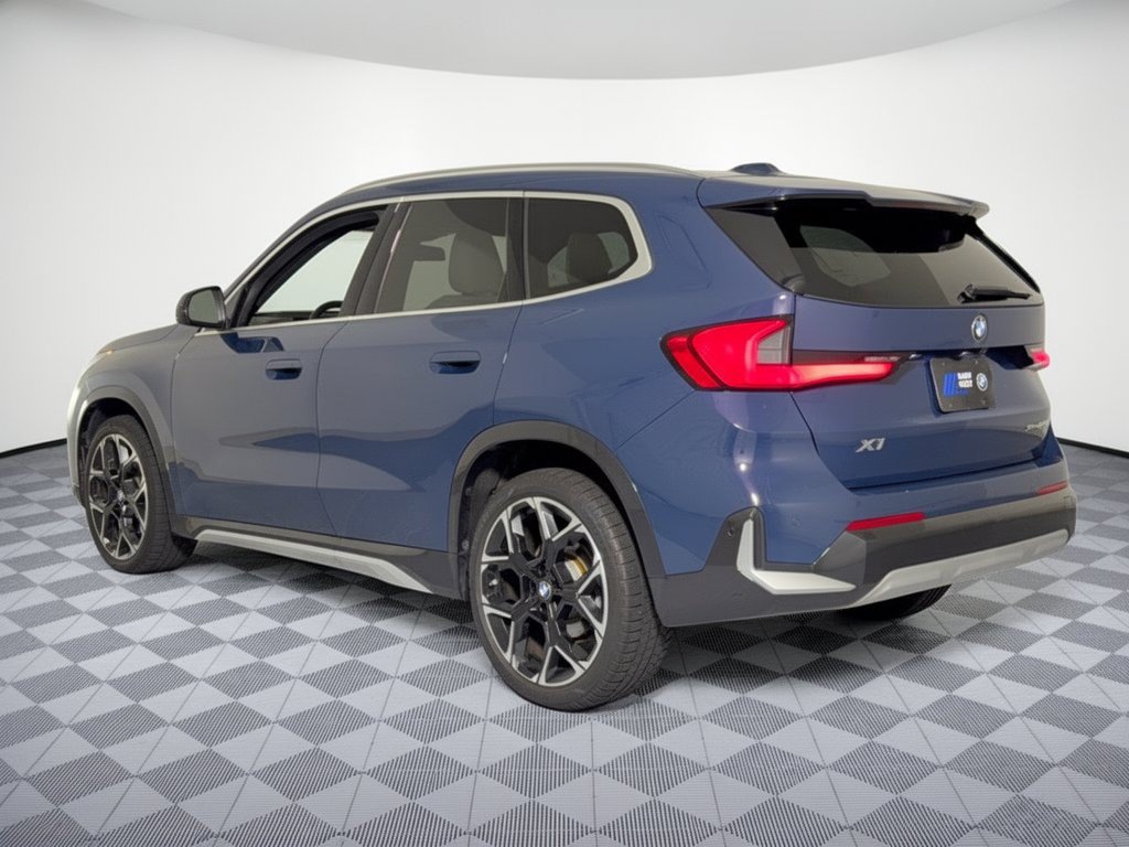 Used 2026 BMW X1 xDrive28i w/ Technology Package AWD/4WD image 3