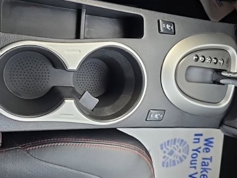 Used 2011 Nissan Rogue SV w/ SL Pkg image 17