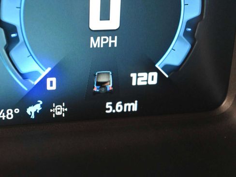 New 2025 Ford Bronco Badlands image 34