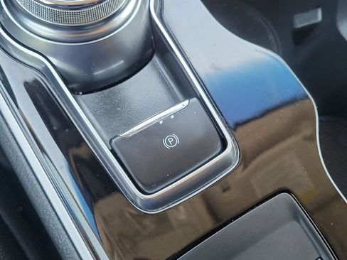 Used 2020 Ford Edge SEL w/ Cold Weather Package AWD/4WD image 27