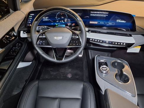 New 2026 Cadillac Optiq Sport 1 image 11