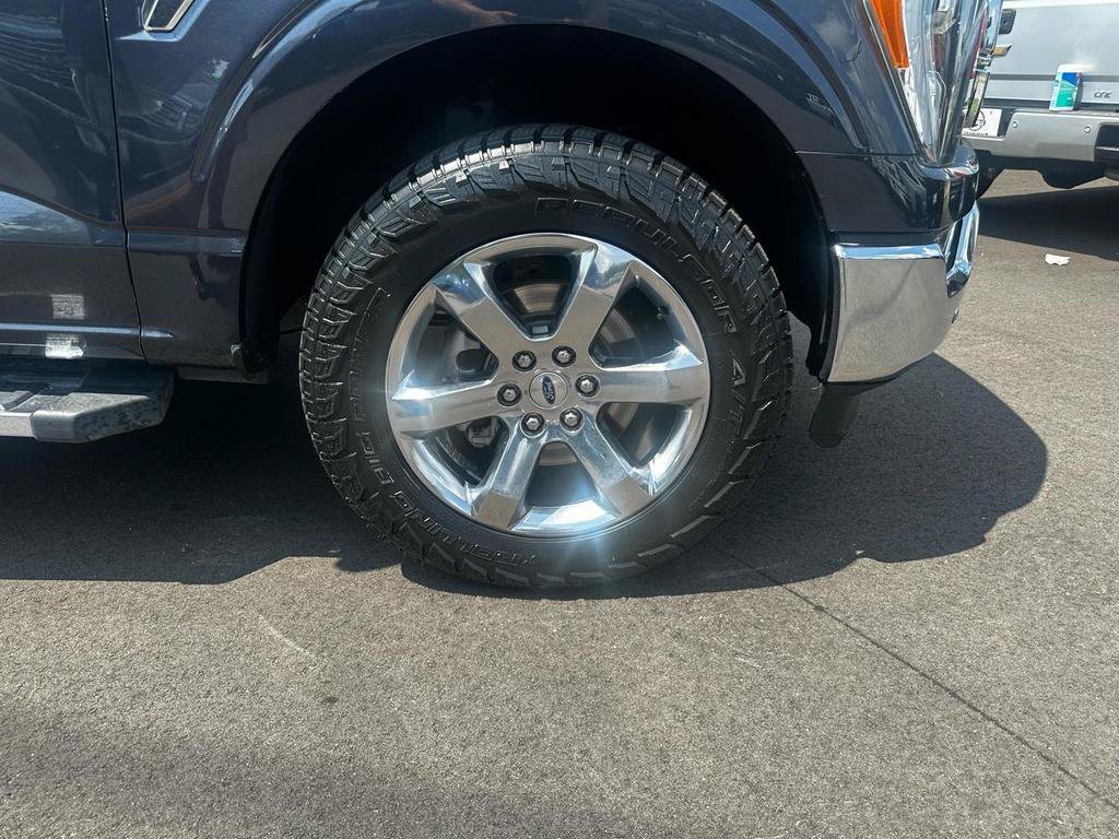 Used 2021 Ford F150 Lariat w/ Max Trailer Tow Package AWD/4WD image 12