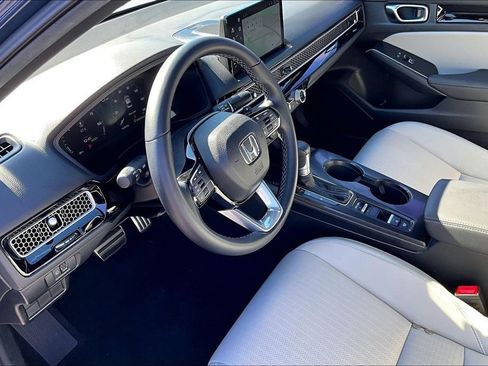 Used 2025 Honda Civic Sport Touring image 14