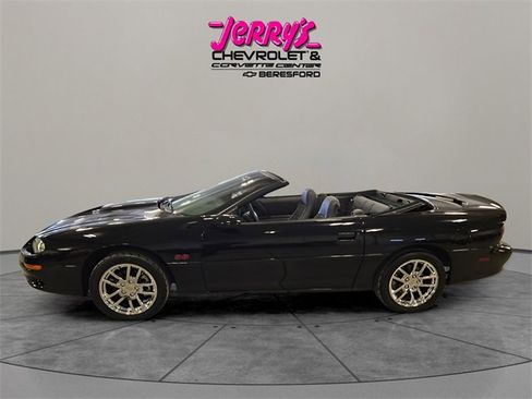 Used 2002 Chevrolet Camaro Z28 w/ SS Performance/Appearance Pkg image 3