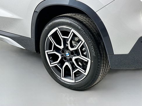 Used 2025 BMW X1 xDrive28i w/ Convenience Package image 8