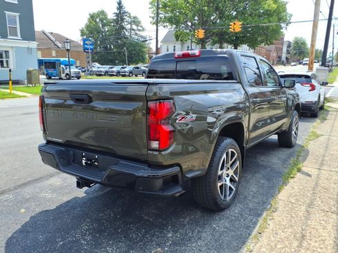 Used 2024 Chevrolet Colorado Z71 w/ Z71 Convenience Package 2 AWD/4WD image 5