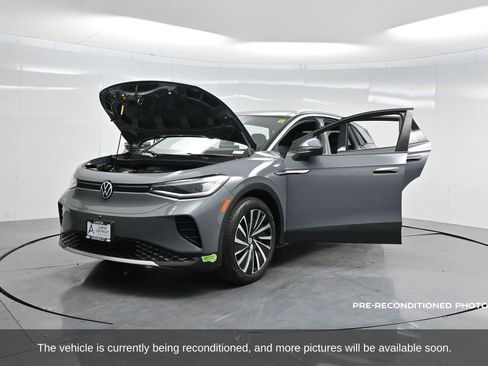Used 2023 Volkswagen ID.4 Pro S Plus image 45