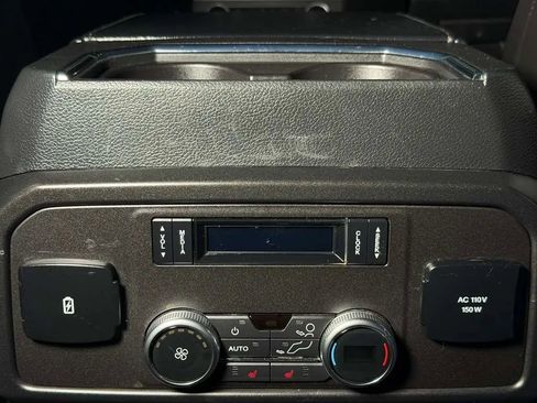 Used 2018 Ford Expedition Max Limited w/ Equipment Group 301A AWD/4WD image 26