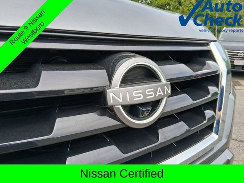 Certified 2024 Nissan Armada SL w/ Captain's Chairs Package AWD/4WD image 6