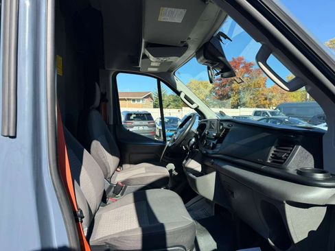 Used 2020 Ford Transit 250 148 High Roof Extended image 22