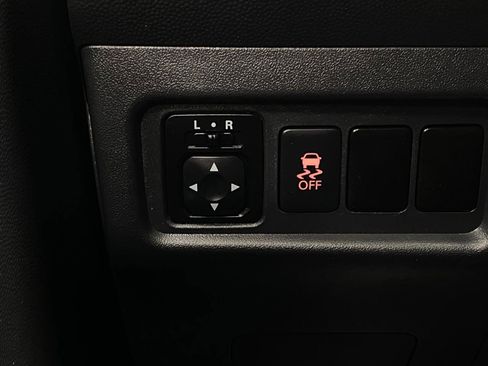 Used 2018 Mitsubishi Mirage SE image 15