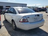 Used 2008 Ford Taurus SEL image 5