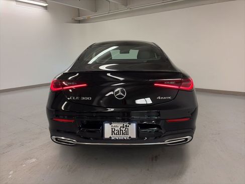 Certified 2026 Mercedes-Benz CLE 300 4MATIC Coupe image 5