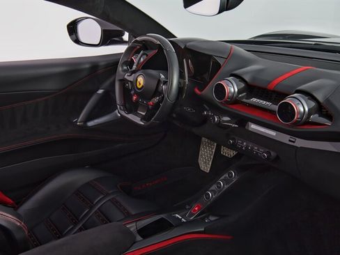 Used 2022 Ferrari 812 GTS RWD image 37