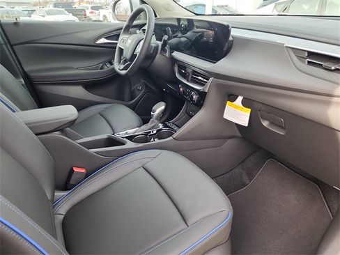 New 2026 Buick Encore GX Sport Touring image 17