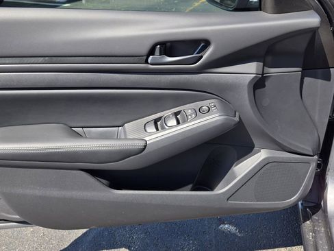 New 2026 Nissan Altima 2.5 SV FWD image 16