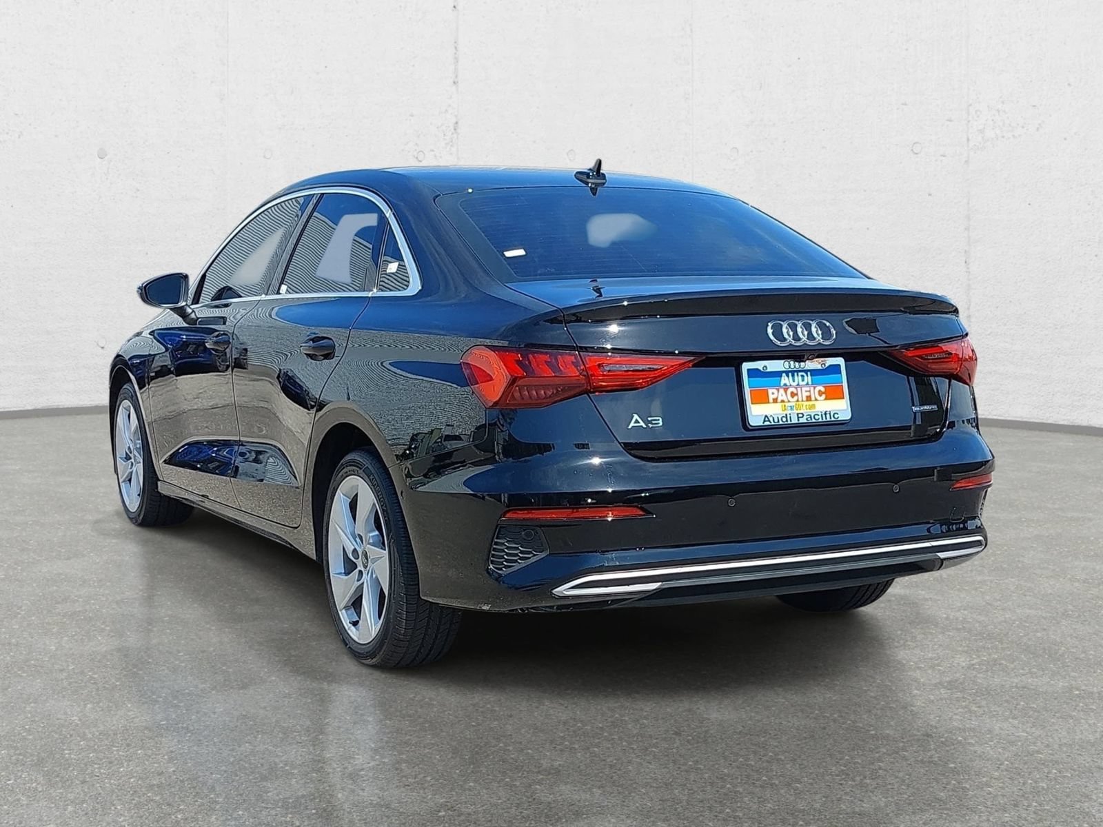 Used 2023 Audi A3 2.0T Premium w/ Convenience Package AWD/4WD image 7