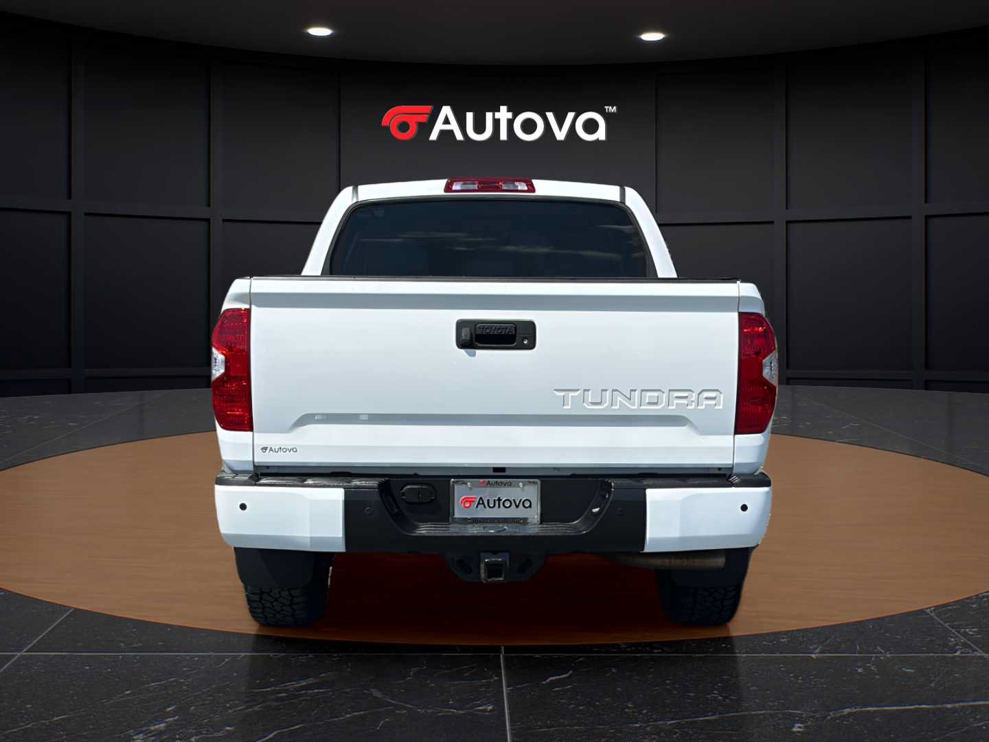 Used 2020 Toyota Tundra SR5 w/ TRD Off-Road Package AWD/4WD image 4