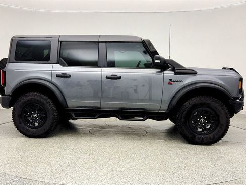 Used 2024 Ford Bronco Wildtrak image 4