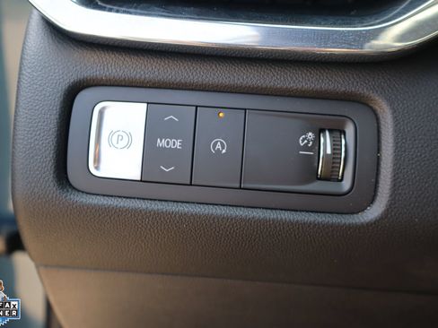 Used 2025 GMC Acadia Denali w/ LPO, Floor Liner Package FWD image 15