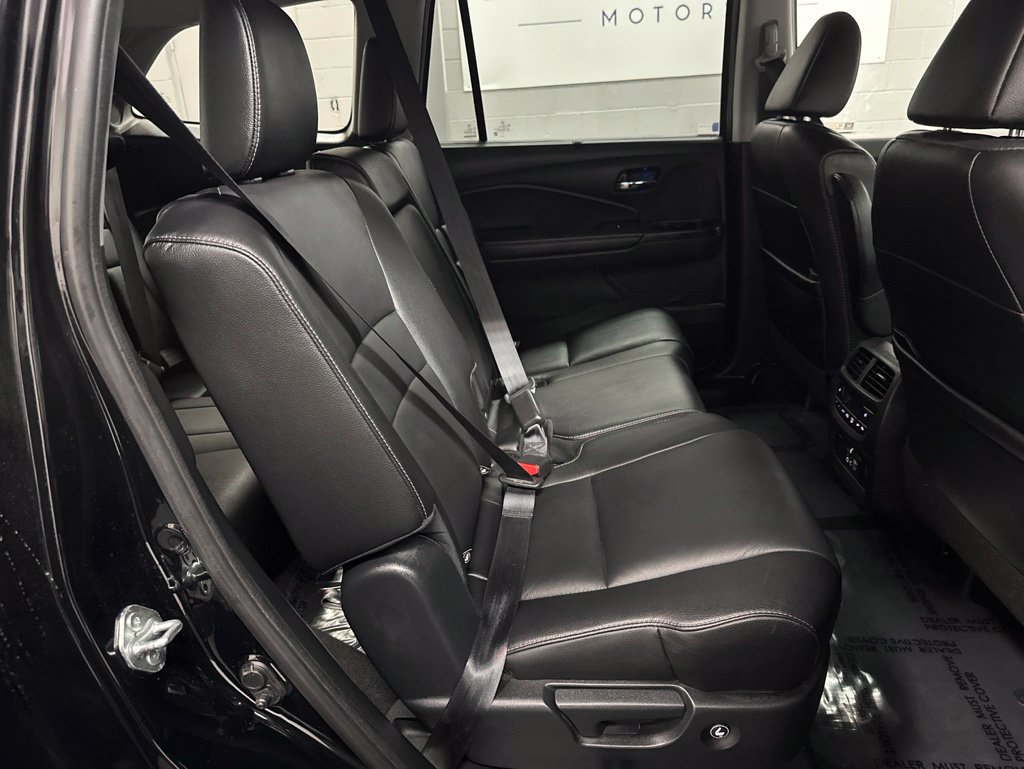 Used 2022 Honda Pilot Touring image 18