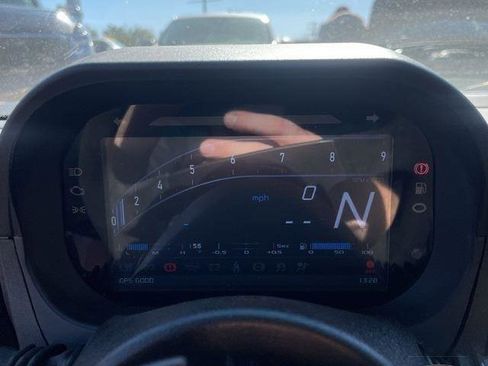 Used 2005 Lotus Elise Roadster image 12