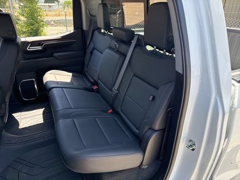 New 2026 Chevrolet Silverado 1500 RST w/ Safety Package AWD/4WD image 25