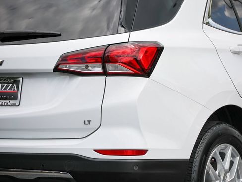 Used 2022 Chevrolet Equinox LT FWD image 22