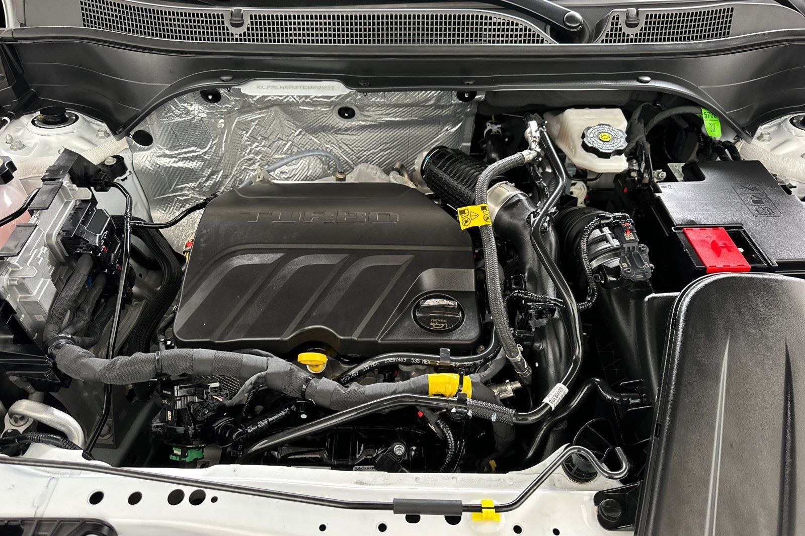 Used 2026 Chevrolet Trax LT w/ LT Convenience Package FWD image 24