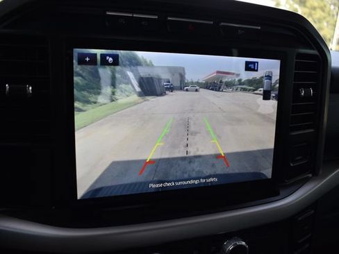 Used 2021 Ford F150 XLT w/ Equipment Group 302A High RWD image 13