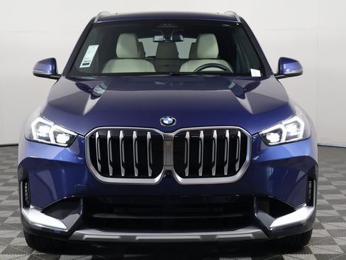 Used 2025 BMW X1 xDrive28i w/ Premium Package image 2