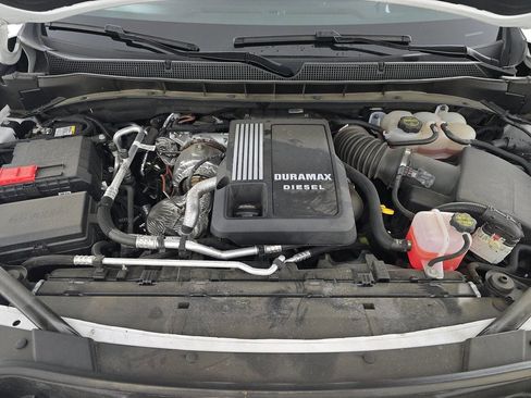 Used 2025 Chevrolet Tahoe RST w/ Comfort Package RWD image 4
