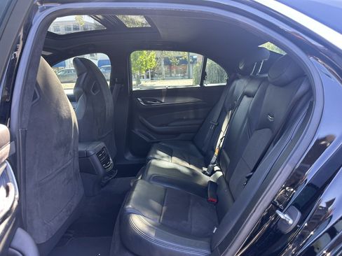 Used 2016 Cadillac CTS V w/ Luxury Package RWD image 22