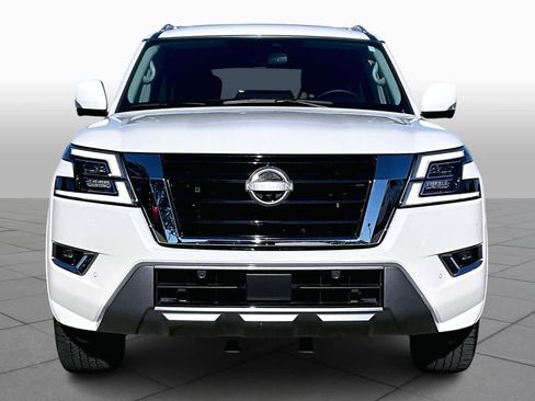 Certified 2024 Nissan Armada SL w/ Captain's Chairs Package image 3