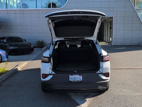 Used 2023 Volkswagen ID.4 Pro RWD image 9