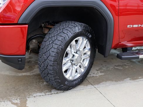 Certified 2021 GMC Sierra 2500 Denali w/ Denali Ultimate Package image 48