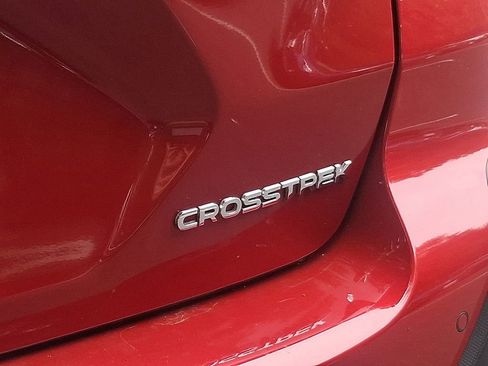 Certified 2024 Subaru Crosstrek 2.5i Limited w/ Crosstrek Mirror Package image 27