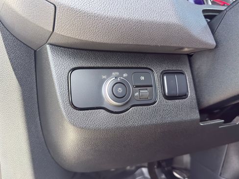 Used 2022 Mercedes-Benz Sprinter 2500 image 19
