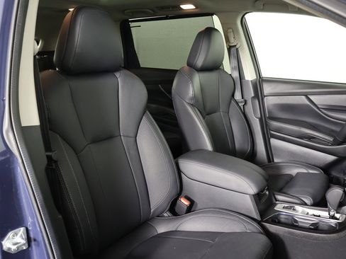 Used 2023 Subaru Ascent Limited w/ Technology Package image 33